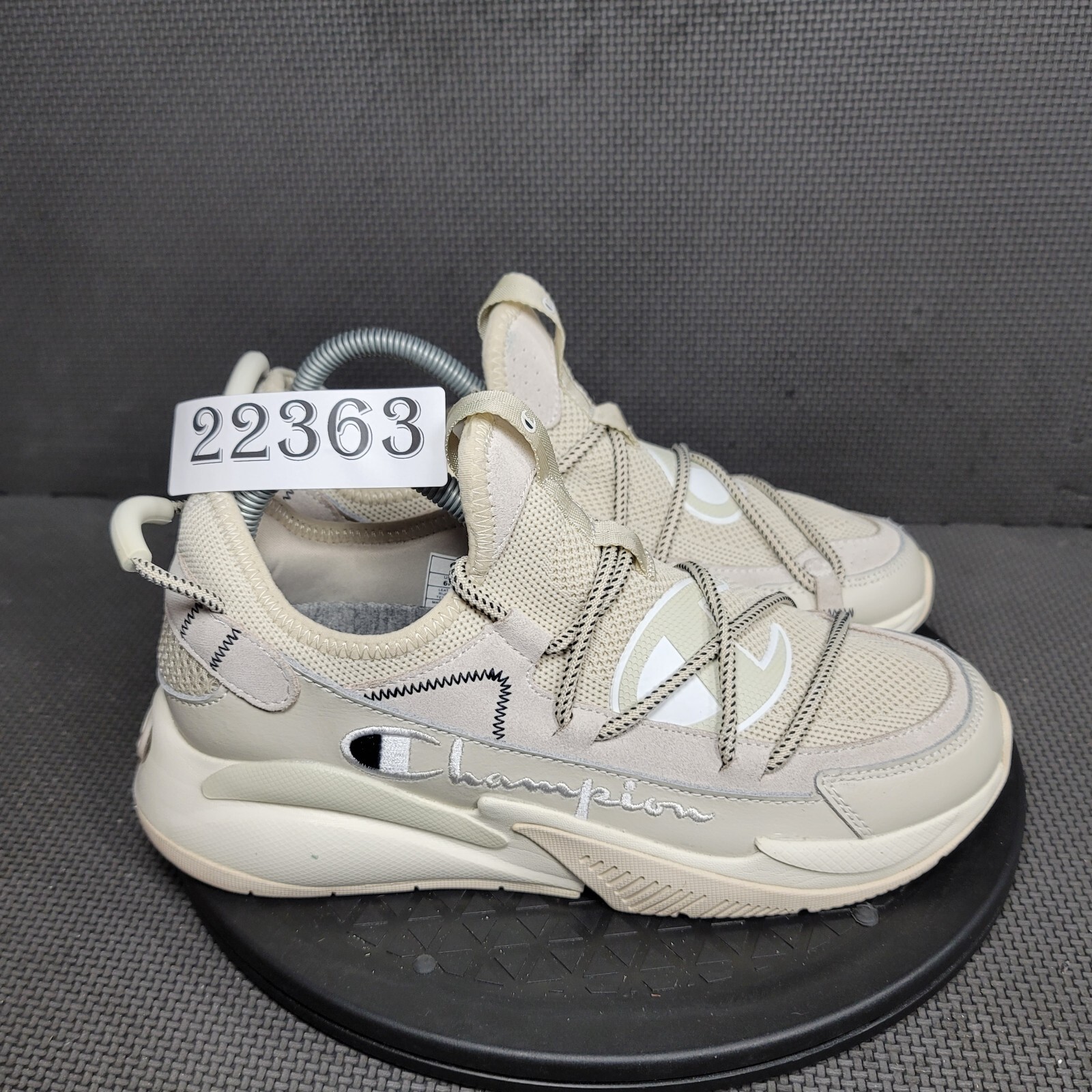 Champion XG GO Shoes Youth Sz 6 Beige Athletic Trainers Snea