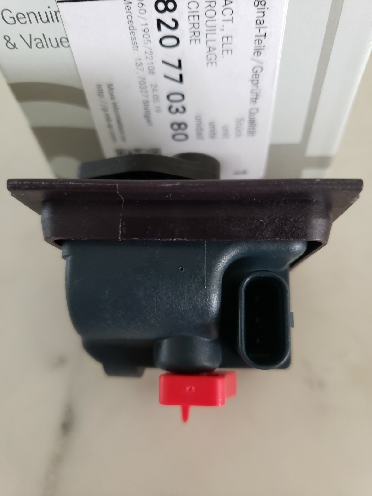 MERCEDES-BENZ AMG NEW FUEL DOOR Central Locking Actuator 