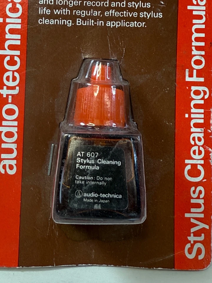 Cartucho Stylus Limpiador Líquido y cepillo Audio-Technica VINTAGE NOS AT607a Foto 2 de 4