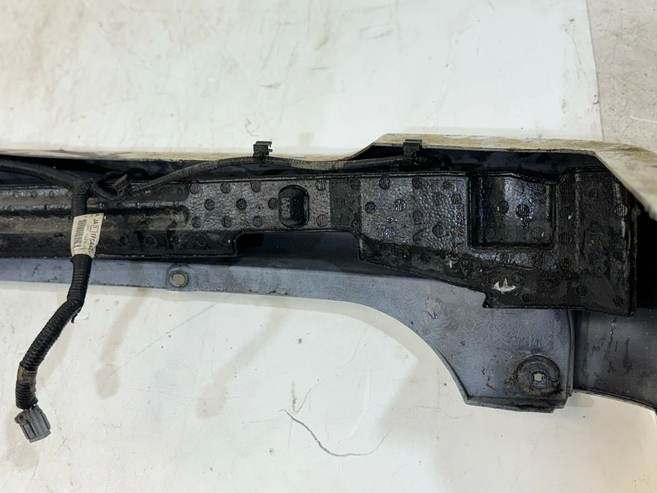 Fits 2013-2021 NISSAN NV 200 Rear Bumper Assembly W/Sensors * Scratched* White - Image 3 of 4