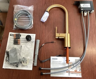 NEW Moen 7565EWBG Align PullDown Touchless Kitchen Faucet Brushed Gold B166