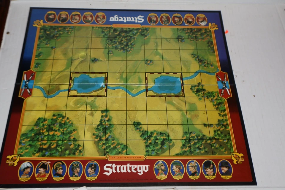 VINTAGE Stratego COMPLETE Milton Bradley 1986 Strategy War Spy Classic Battle - Image 3 of 4