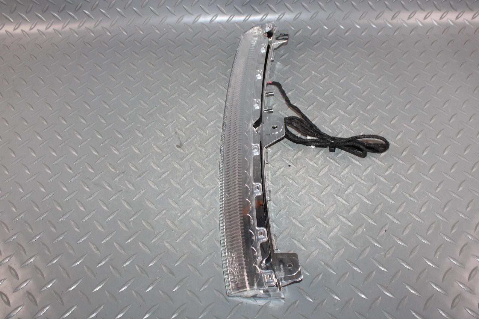 Maserati Quattroporte 2017-2022 Center brake light