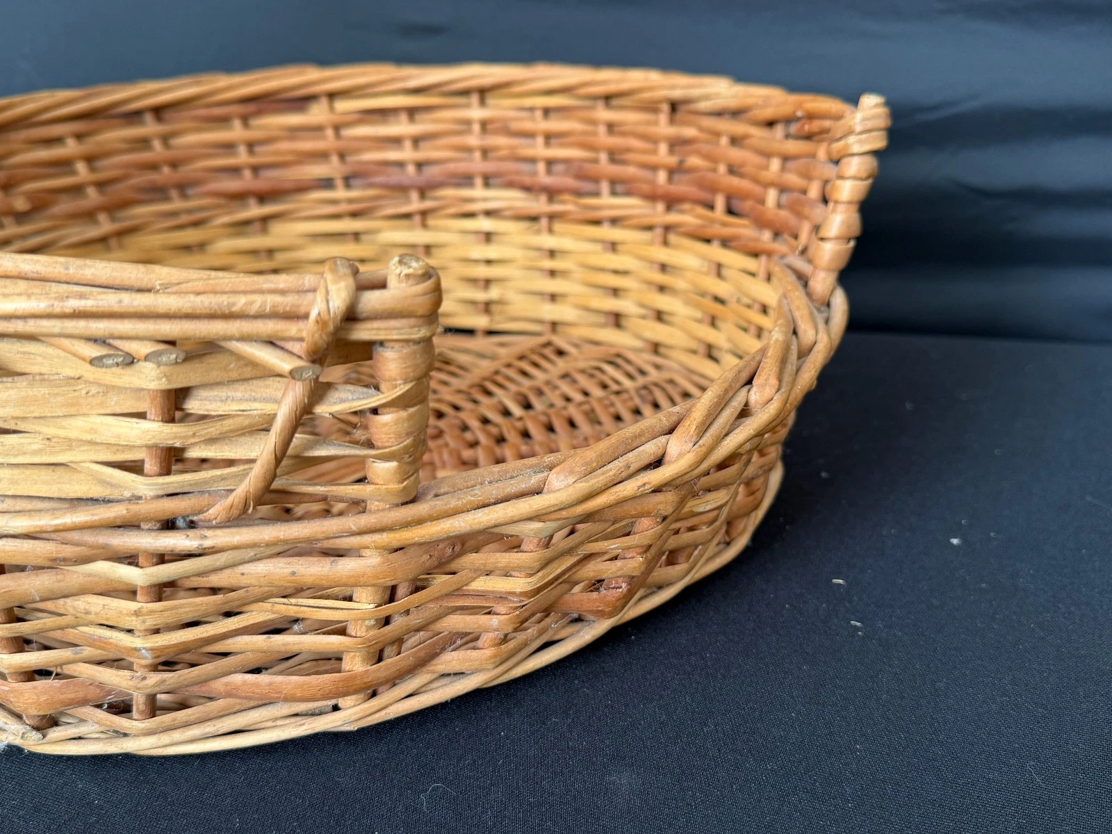 Vintage Wicker Pet Bed Cat Dog Basket Rustic Willow Farmhouse Cottage Bed
Opens in a new window or t
