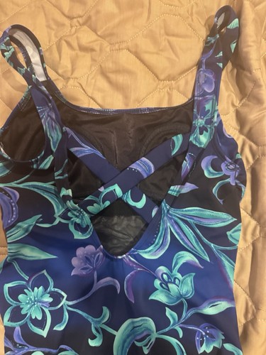 Croft & Barrow One Piece Swimsuit Women's 10 Black Green Purple Swimwear Bathing - Picture 4 of 12