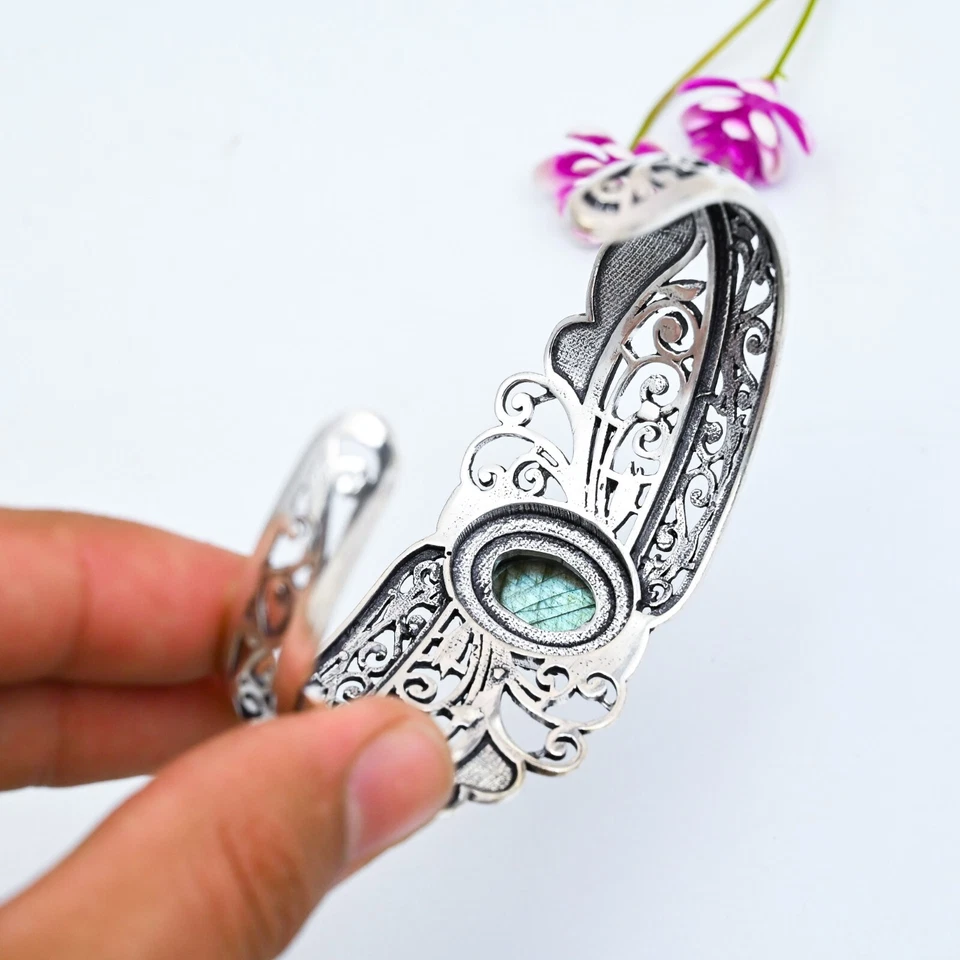 925 Sterling Silver Natural Labradorite Gemstone Handmade Jewelry Cuff Bracelet - Image 4 of 4