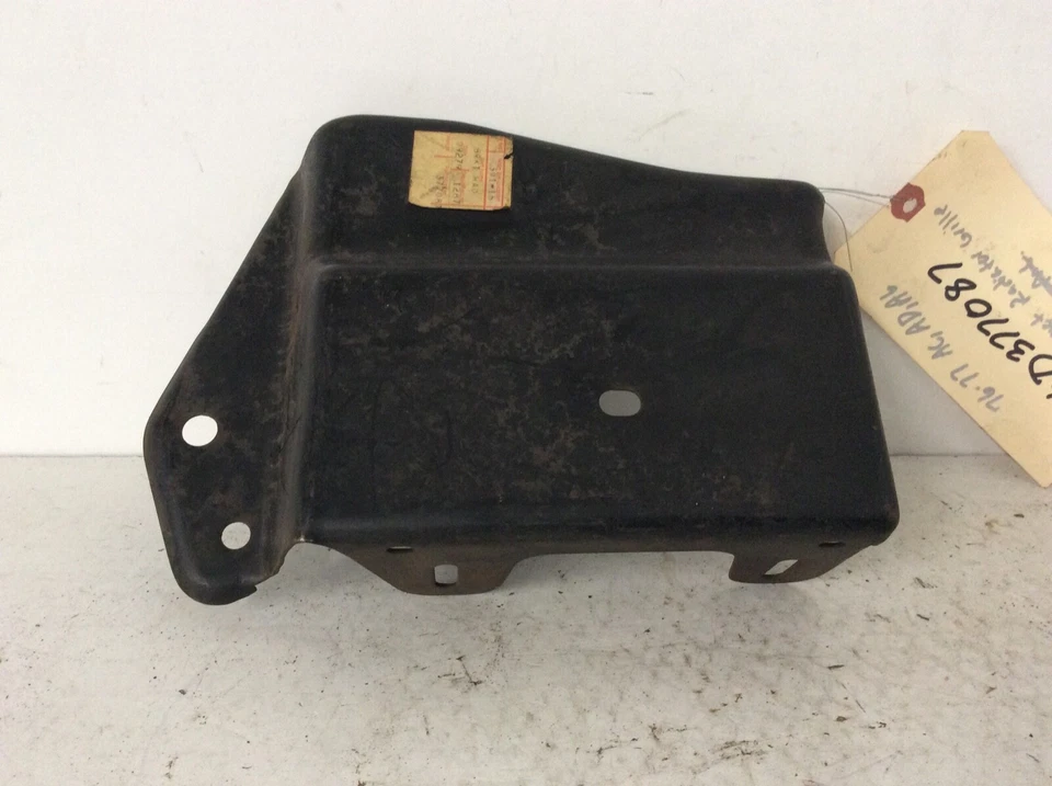 Chevrolet Malibu El Camino 1976-1977 76 77 NOS LH soporte de rejilla 377087 OEM Foto 3 de 3