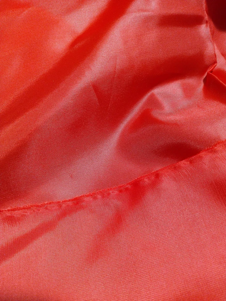 6 yds Red Acetate Taffeta Lining Fabric 45" wide Halloween Costumes, lining etc - Image 2 of 2