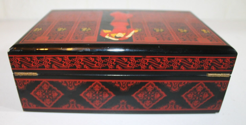 Elegant Asian Gloss Black & Red Lacquered Jewellery Ring Box Velvet Inner Shelf - Picture 6 of 17