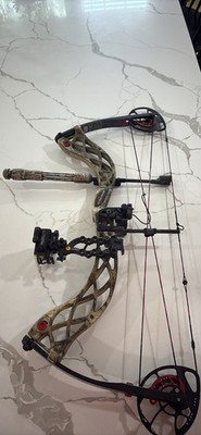 Bowtech Carbon Knight