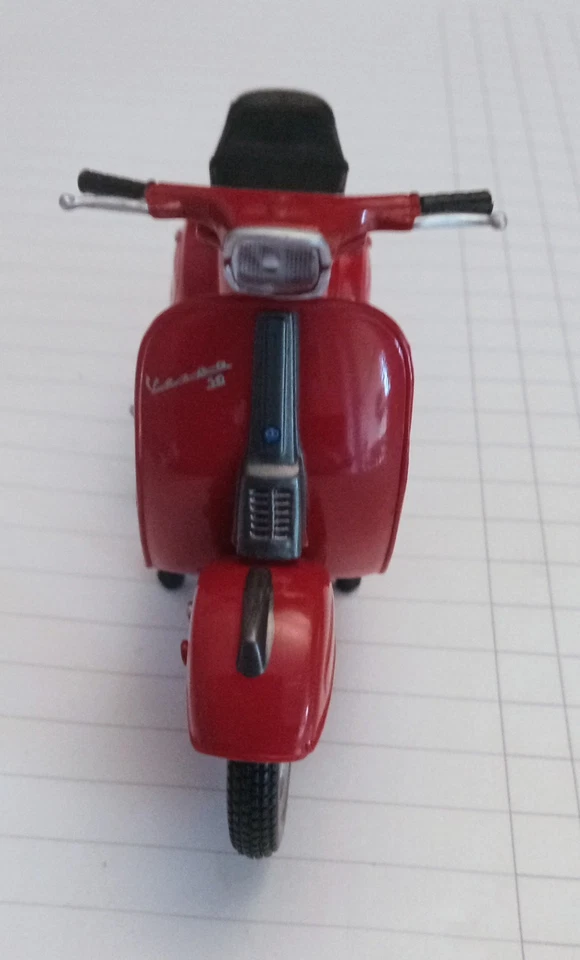 Modell-Motorrad Vespa 50 Spezial 1 : 43 - Bild 3 von 4