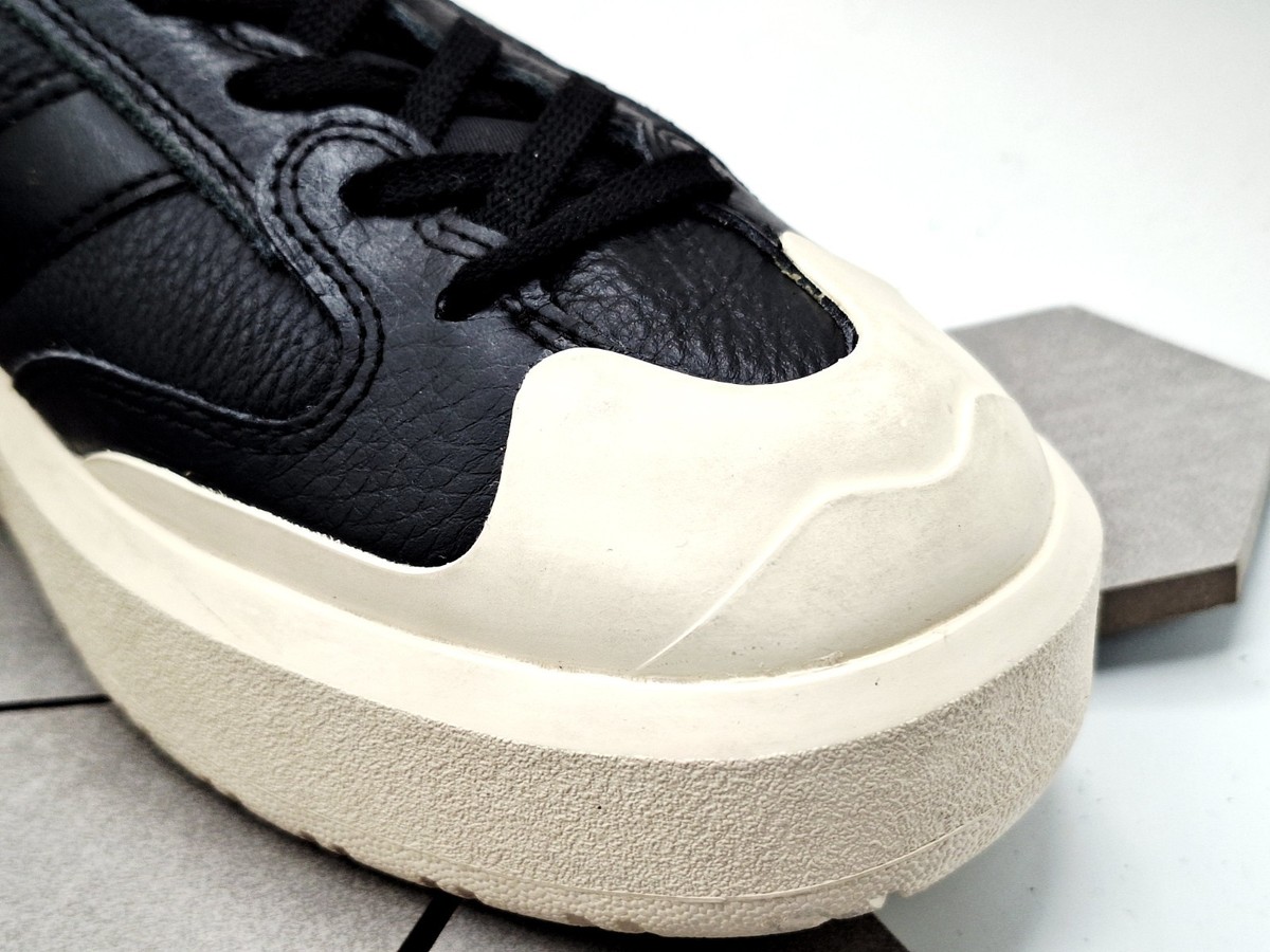 Size 7 - New Balance CT302 White for sale online | eBay display picture 1