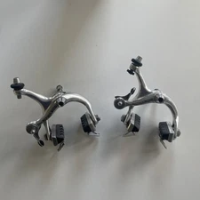 SHIMANO 600 BRAKE CALIPERS RECESSED  38-49mm REACH RECESSED MOUNTS br-6207