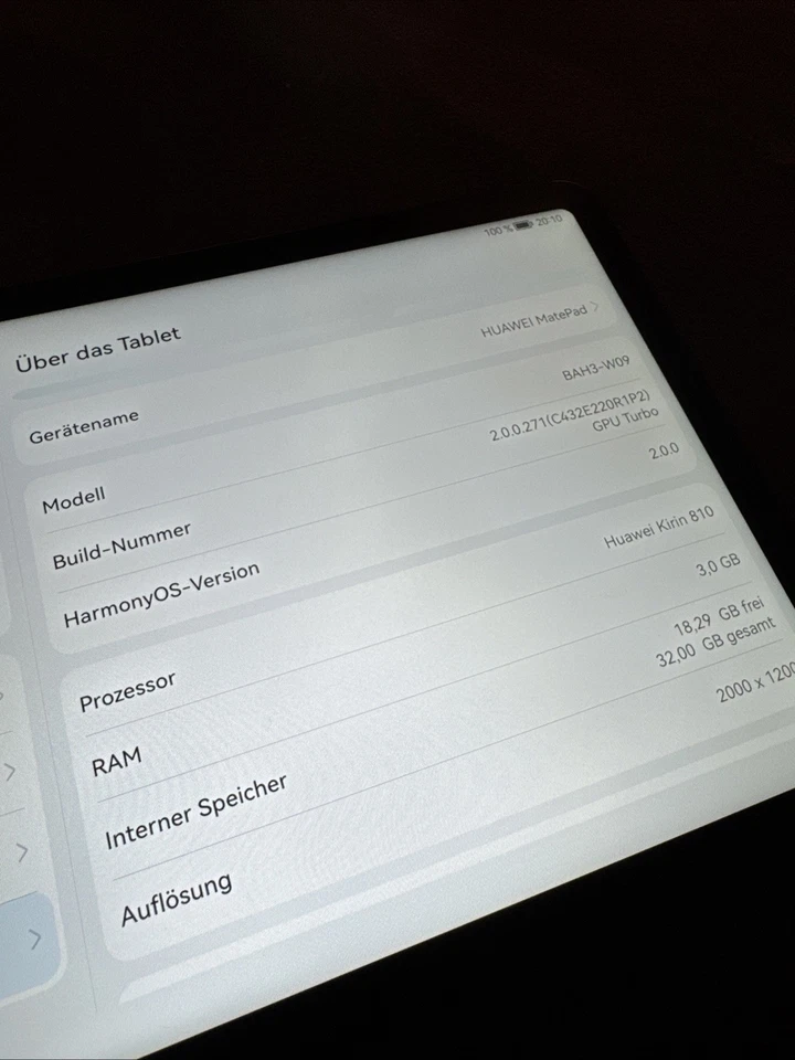 Huawei MatePad BAH3-W09 32GB, Wi-Fi, 10,4 Zoll - Midnight Grey - Bild 3 von 3
