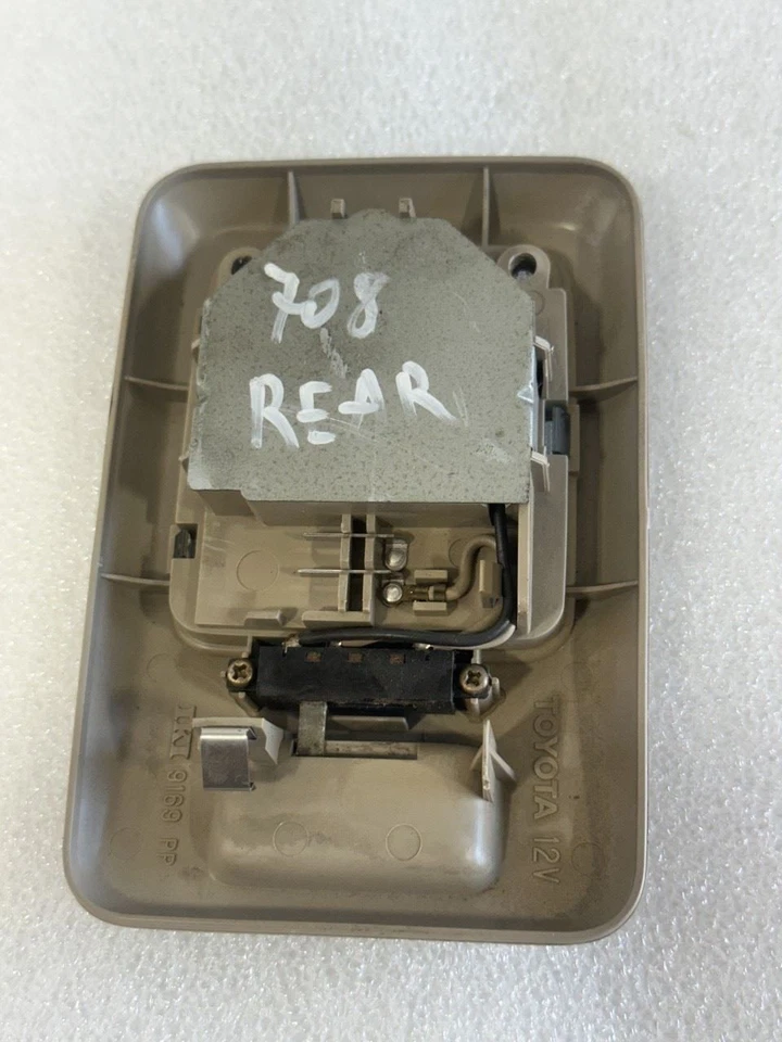 1991 1992 1993 1994 1995 1996 1997 Toyota Previa techo trasero domo luz lámpara bronceada Foto 3 de 4