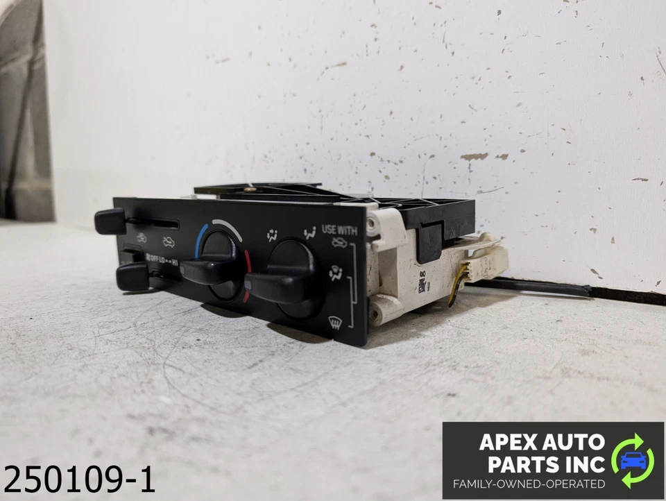 OEM 1996-1998 Toyota 4Runner aire acondicionado calefacción control de clima 388001-5030 Foto 2 de 4