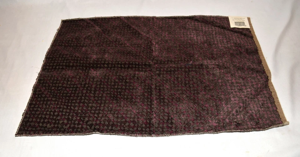 Clarence House 2 Checked Striped Upholstery Fabric Samples 17 x 25.5 & 11.5 x 17 - Image 2 of 4