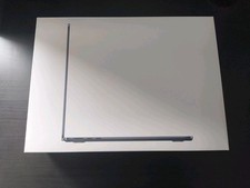 MacBook Air M4 (2025) 13" Midnight | 8GB RAM | 256GB SSD | Excellent Condition