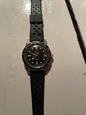 Vintage watch  Allaine 1970s skin divers watch  25 jewels 
