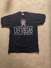 Vintage UNLV Run Rebels T-Shirt Men s Large Russell Athletic Black