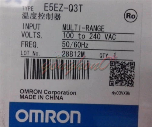 ONE Omron Temperature Controller E5EZ-Q3T 100-240VAC NEW IN BOX