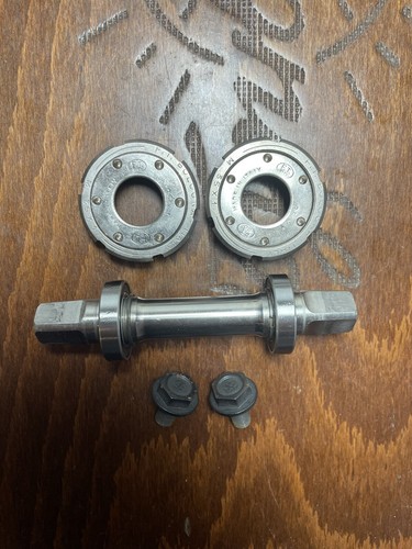 Vintage NOS FT Bologna Extrar Rolling Bottom Bracket IFrench 70mm Titannium - Picture 3 of 9