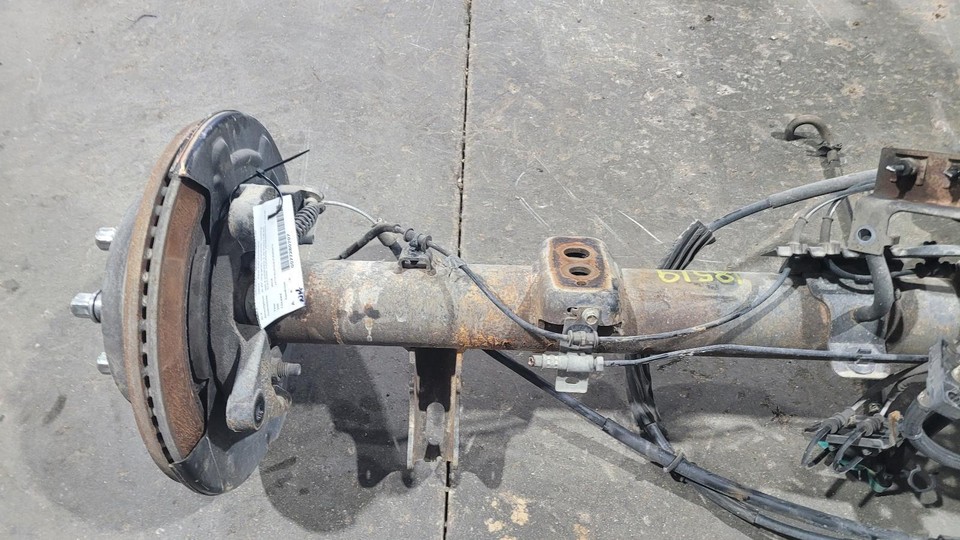 2017-2018 Ford F150 Raptor Rear Axle Assembly 9.75