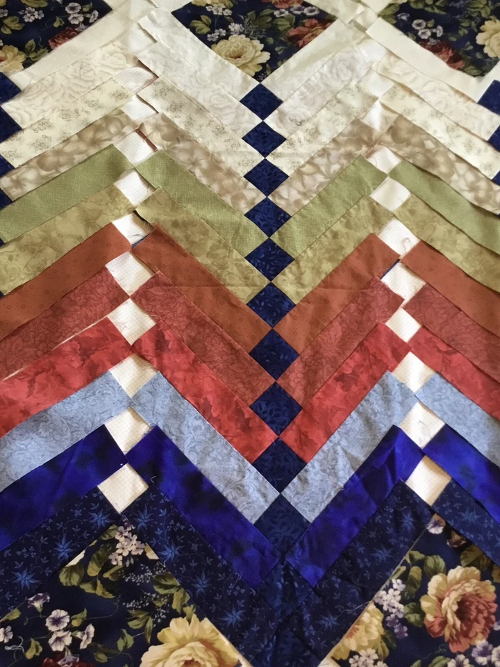 Kit de edredón trenzado 82”x100” 13 yardas NB tela 1 fila hecho con libro 14 opciones de patrón Foto 3 de 4