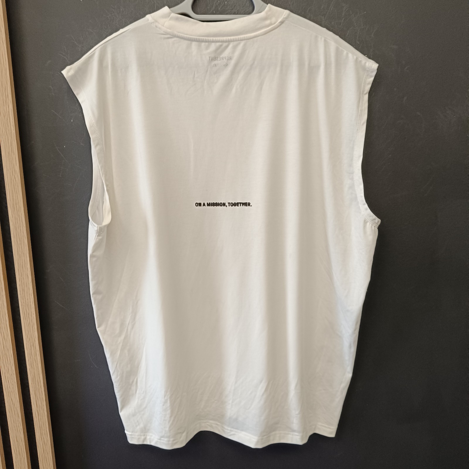 Represent CLO 247 Oversized Tank White On A Mission Size XL £70 RRP Designer image 2