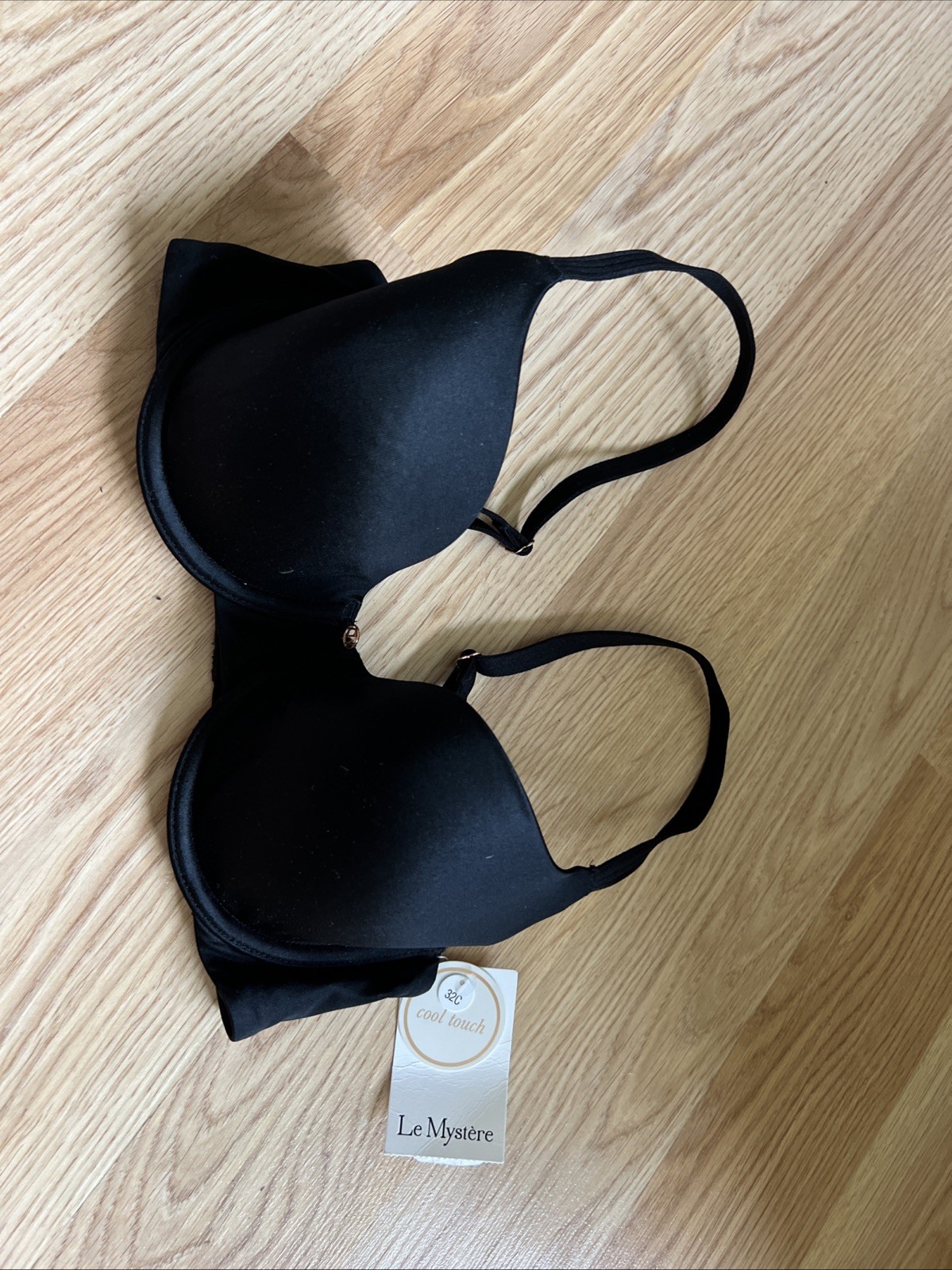 Le Mystere Women's Bra Cool Touch 32C Black Underwire