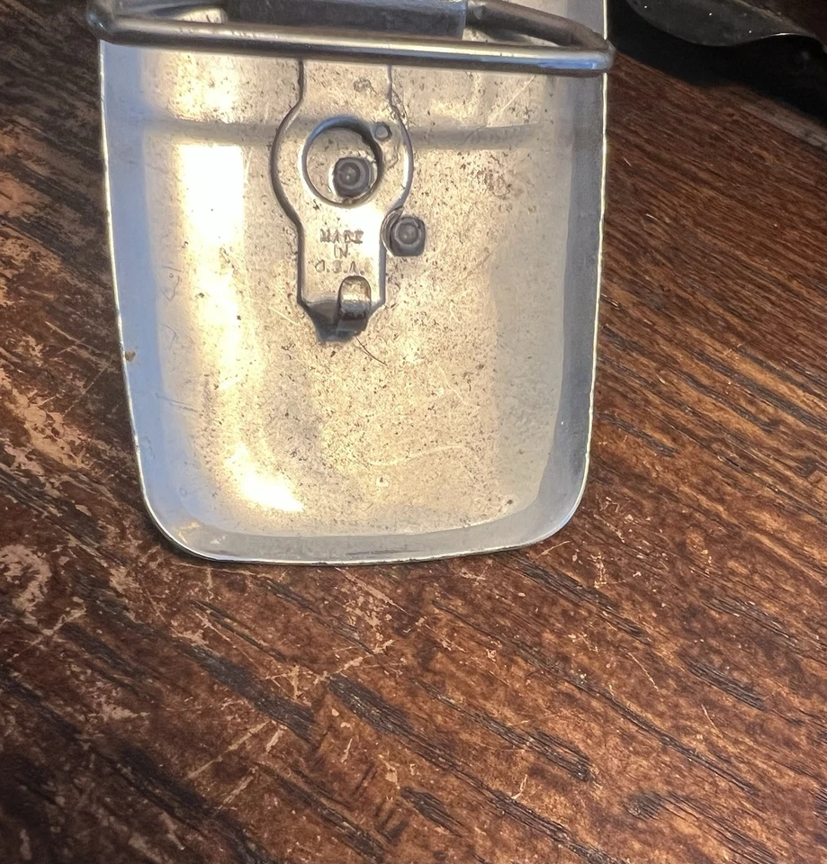 "Hebilla de cinturón de motocicleta vintage color plata - Hecho en Estados Unidos - 3"" x 2""" Foto 3 de 4