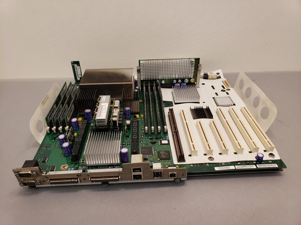 IBM 80P6949 System Backplane Motherboard 2GB RAM POWER5+ Processor 9406-520 i5 - Image 3 of 4
