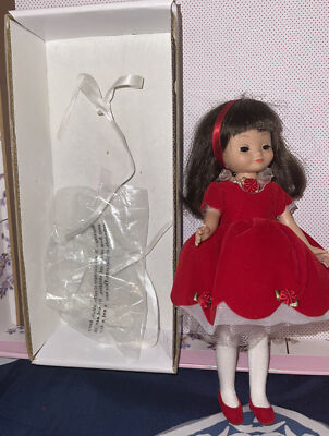 ROBERT TONNER BETSY MCCALL DOLL HAS A HAPPY HOLIDAY VINTAGE 90'S