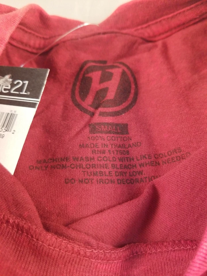 Nueva Camiseta Anchor and Wings Roja Rue 21 Talla Pequeña (D1) Foto 4 de 4