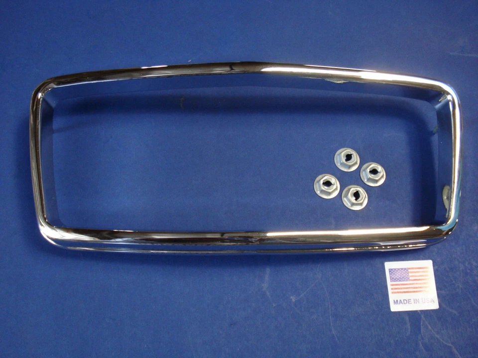 NOVO 1968 Mustang Grade Curral com Hardware Die Cast Cromado Fabricado nos EUA!  - Imagem 3 de 4