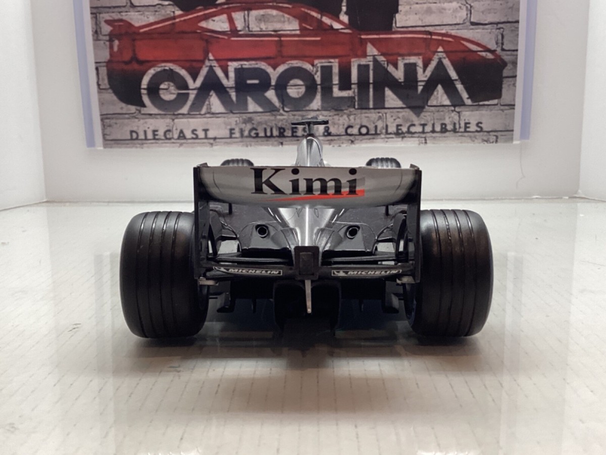 【ホットウィール　マクラーレン　MP4/17 2002年　1/18】 Hot Wheels 1:18 2002 McLaren-Mercedes MP4-17 Kimi Raikkonen