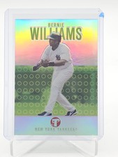 BERNIE WILLIAMS 2003 TOPPS PRISTINE REFRACTOR /99 #39 YANKEES Q0836