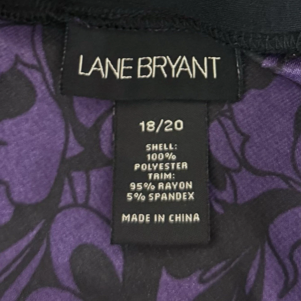 Blusa sin tirantes Lane Bryant para mujer 18/20 púrpura negra floral satinado Foto 3 de 4
