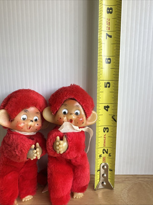 Red onchichi Monkey Plastic Face Hugger Plush Vintage 5
