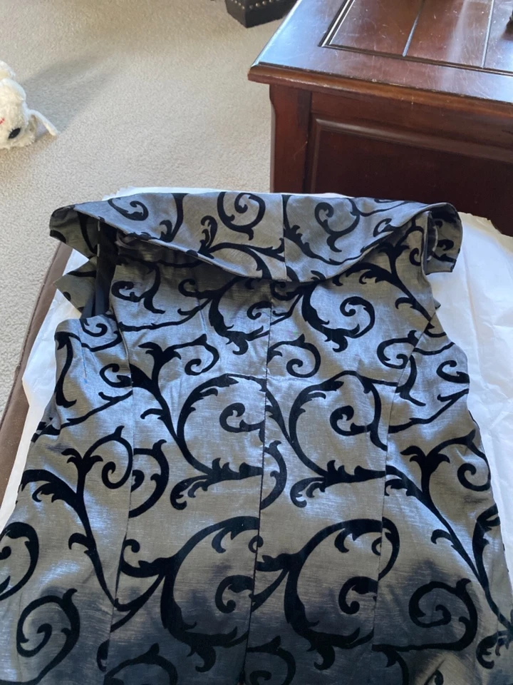 Top formal Xscape🖤Mujer Organza Peltre Negro Terciopelo Estampado Grande Cuello en V 12 Foto 3 de 4