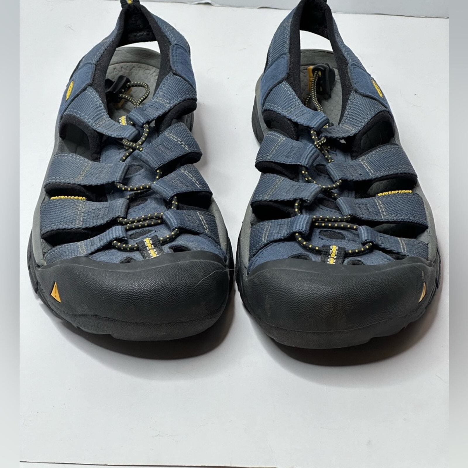 KEEN NEWPORT H2 SANDAL STRAPPY HIKING NAVY MEDIUM GRAY 9M Washable