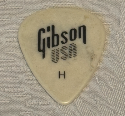 SCORPIONS RUDOLF SCHENKER GUITAR PICK VINTAGE TOUR STAGE-USED