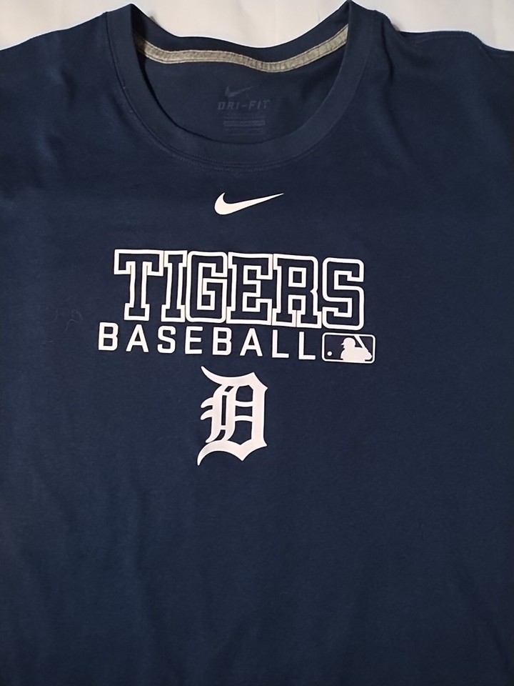 Nike Mens Large Detroit Tigers Baseball TShirt Blue Front Logo eBay
