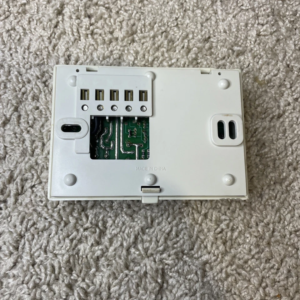 Lux TX500 Smart Temp Programmable Thermostat - UNTESTED - FOR PARTS - Image 3 of 4