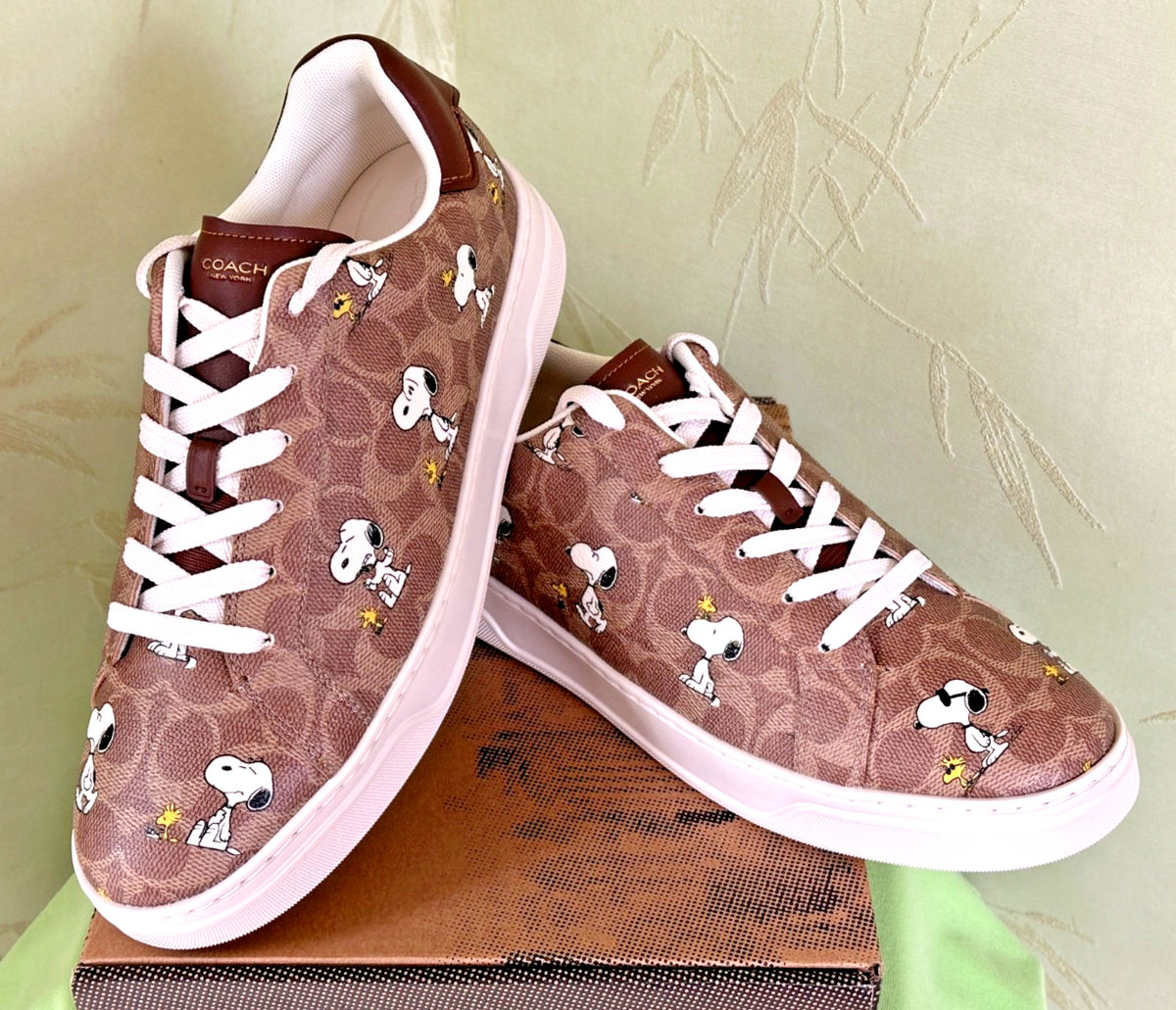 COACH X PEANUTS HIGH LINE SNEAKERS SIGNATURE SNOOPY/WOODSTOCK:NIB