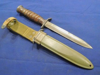 Coltello da trincea A WWII US M3 lama IMPERIALE pugnale Mrk in M8 Scbd