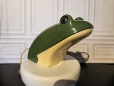 Vintage 1980's Crusader Frog Flip Phone Land Line Telephone