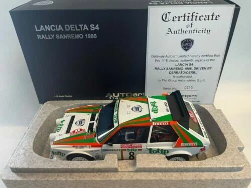 Modellini statici di auto da corsa Rally AUTOart Scala 1:18 per Lancia
