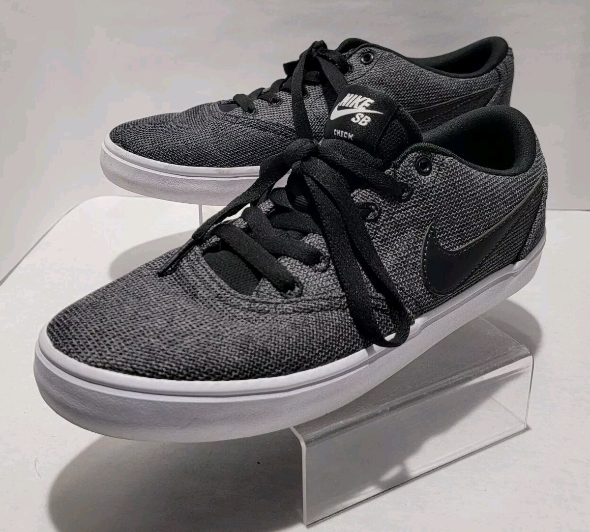 Nike SB Check Solarsoft Canvas Gray/Black Low Cut 921464-008 Size 10 2018  Model