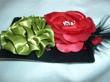 Pair Fascinator Silk n Feather Floral Hair Clips NWT